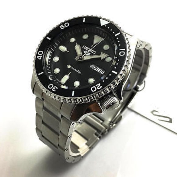 Seiko 5 Automatic Men's Diver Watch - Picture 1 of 3